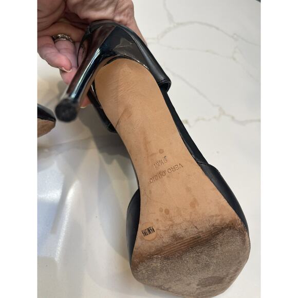 BCBG Runway Black Metal Toes woman shoes size 10 - Picture 8 of 12